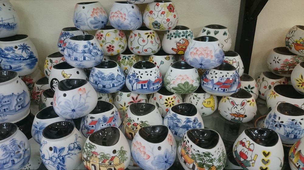 Địa chỉ sản xuất đèn xông tinh dầu tại tphcm