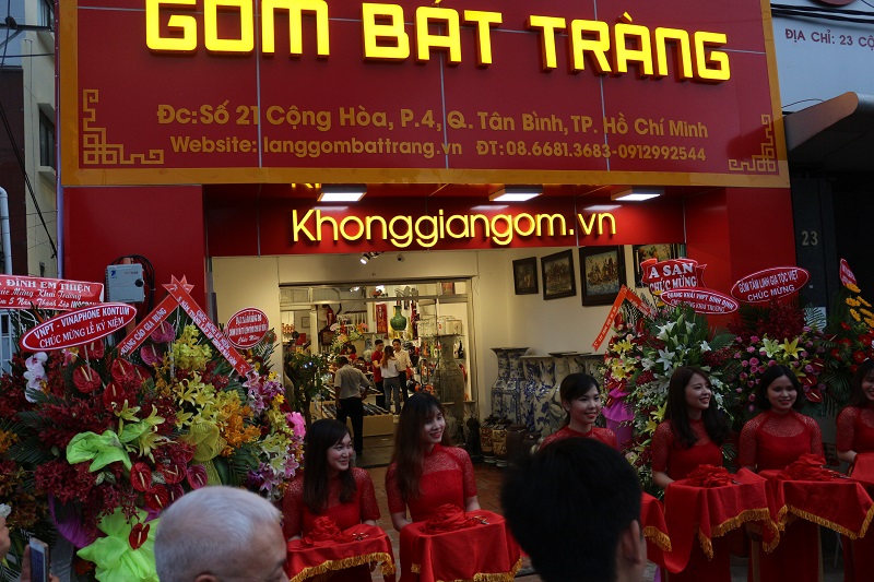 khai truong cua hang den xong tinh dau tphcm